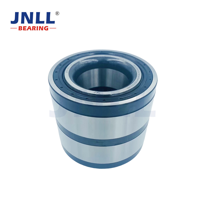 Truck hub bearings